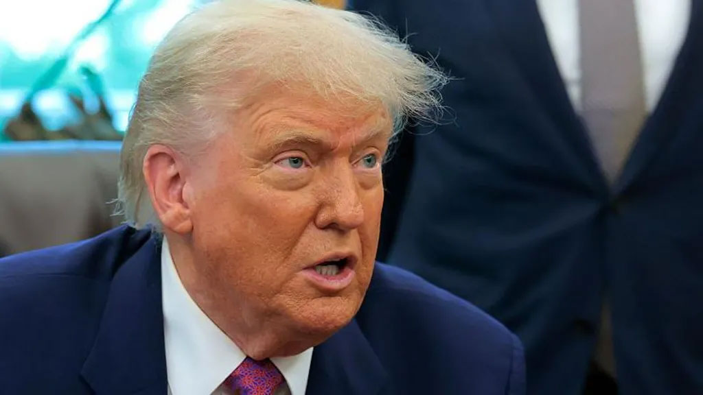 ইরানের আকাশ এখন আমাদের সম্পূর্ণ নিয়ন্ত্রণে: ট্রাম্প